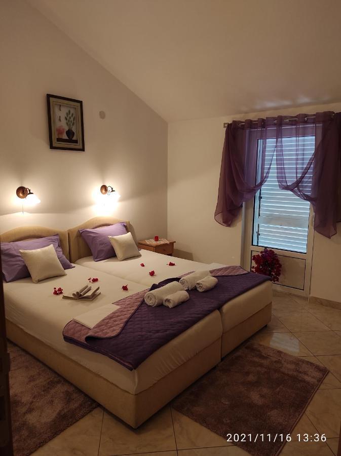 Apartmani Steni Свети-Стефан Экстерьер фото