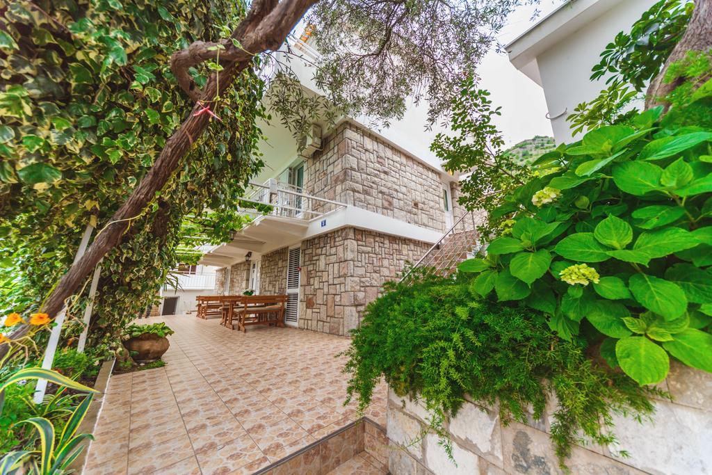 Apartmani Steni Свети-Стефан Экстерьер фото