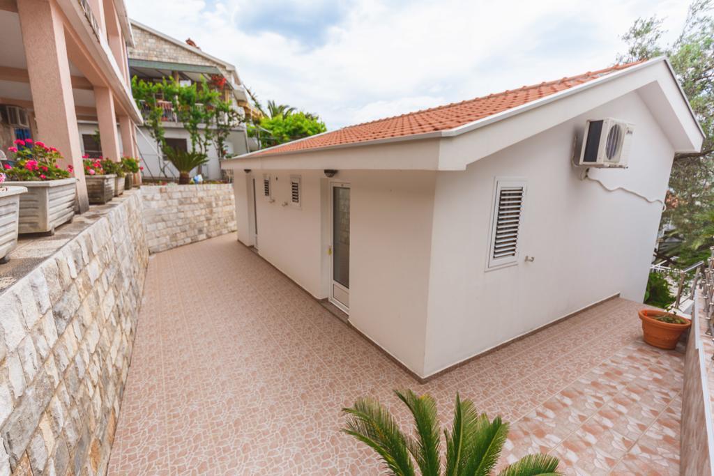 Apartmani Steni Свети-Стефан Экстерьер фото