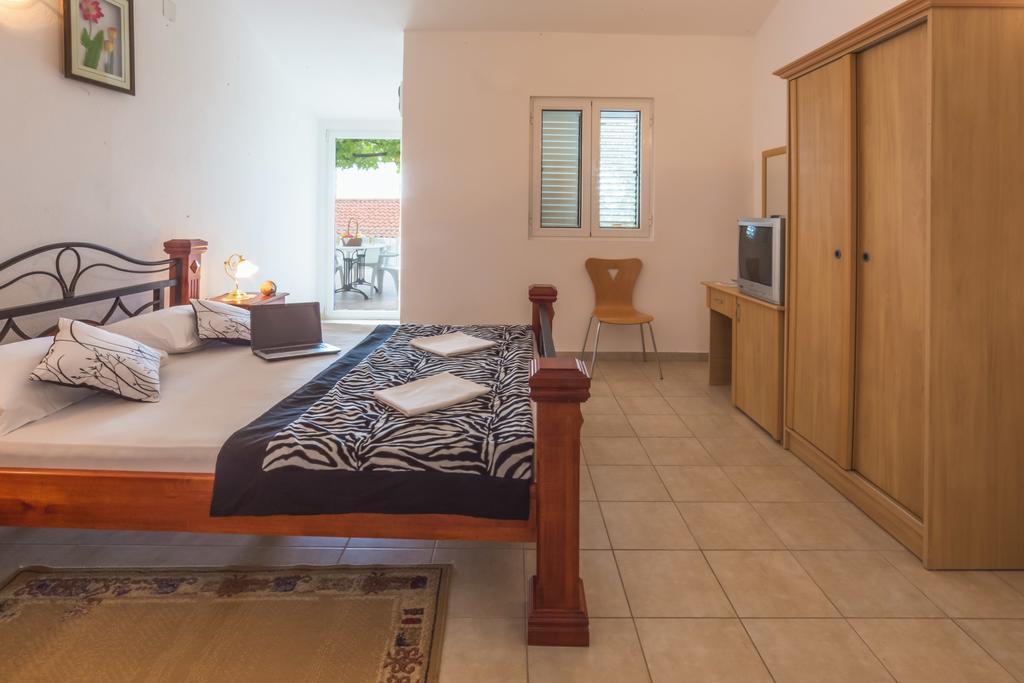 Apartmani Steni Свети-Стефан Экстерьер фото