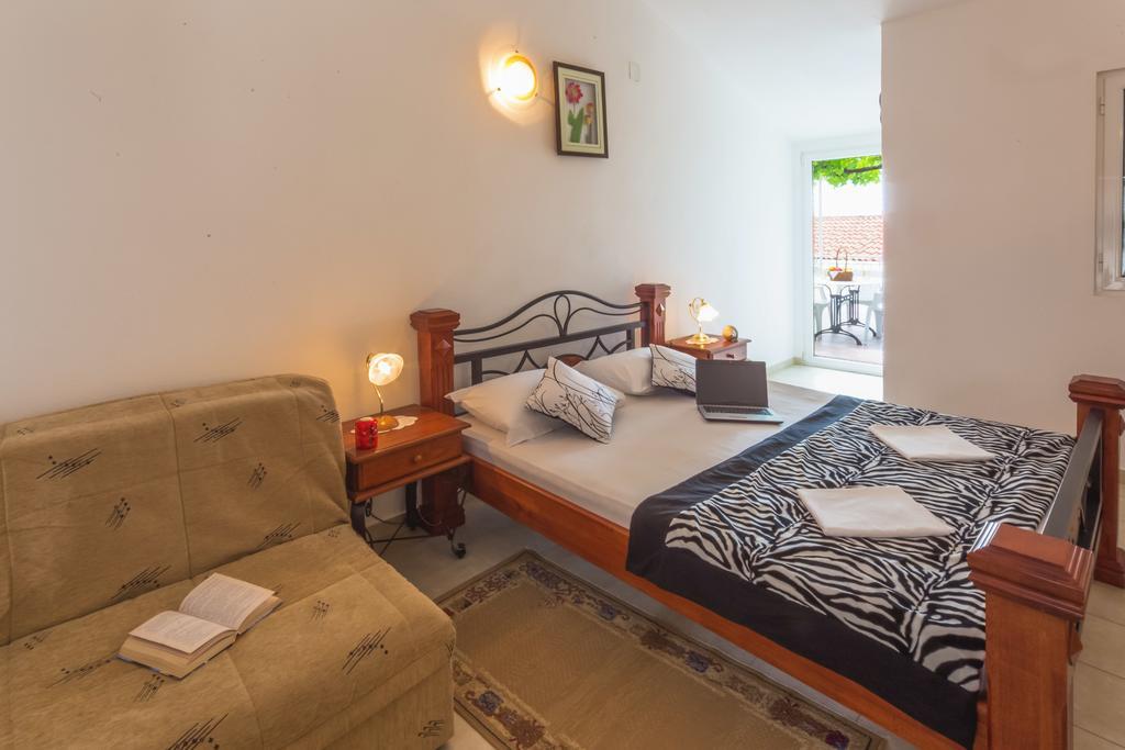 Apartmani Steni Свети-Стефан Экстерьер фото