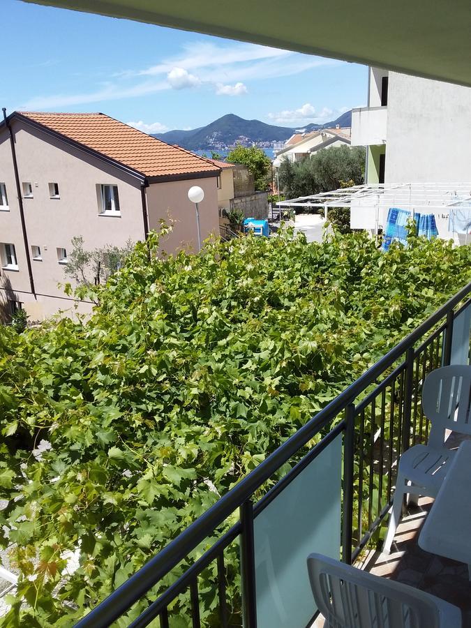 Apartmani Steni Свети-Стефан Экстерьер фото